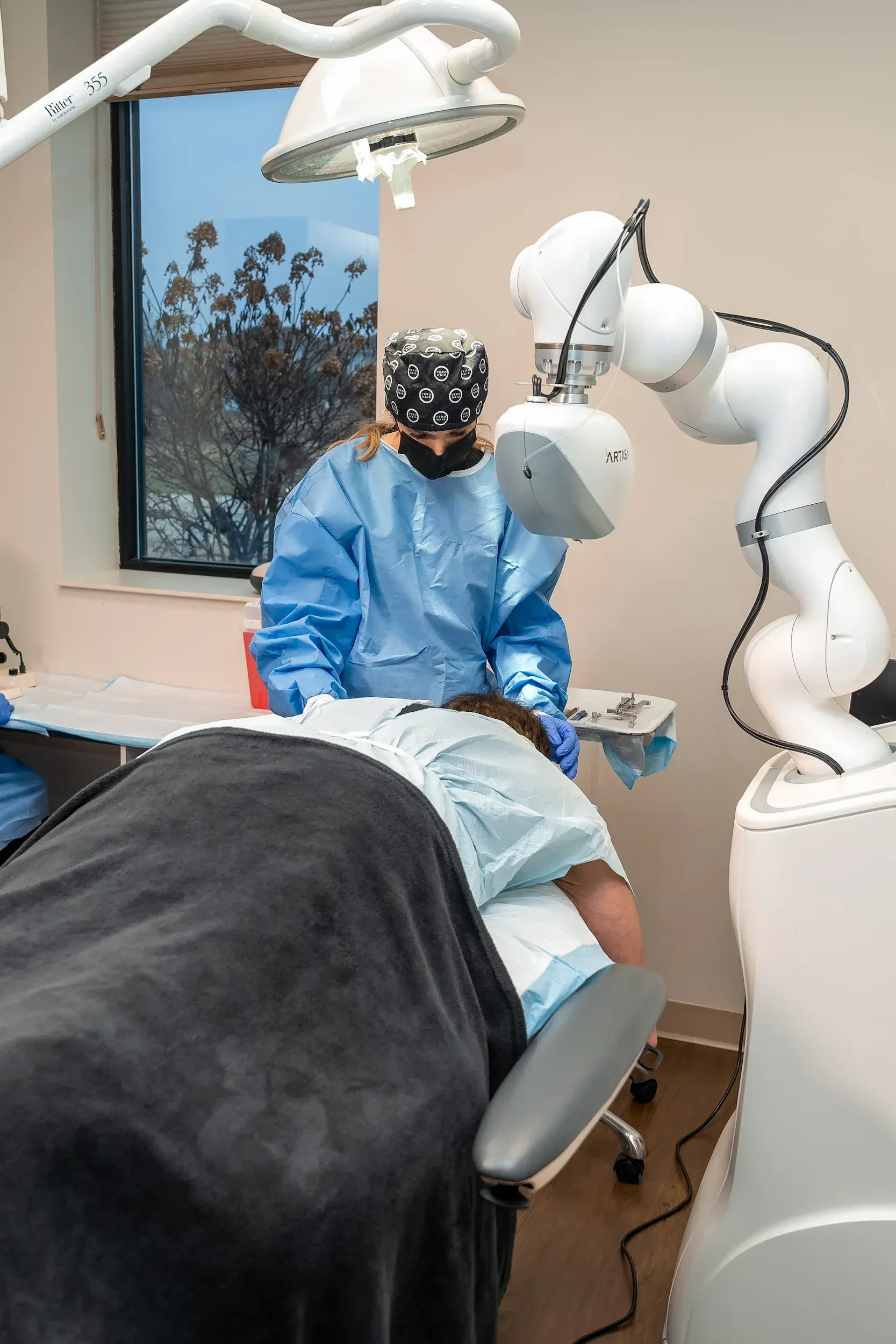 What Is ARTAS <span>Robotic</span> Hair Transplant?