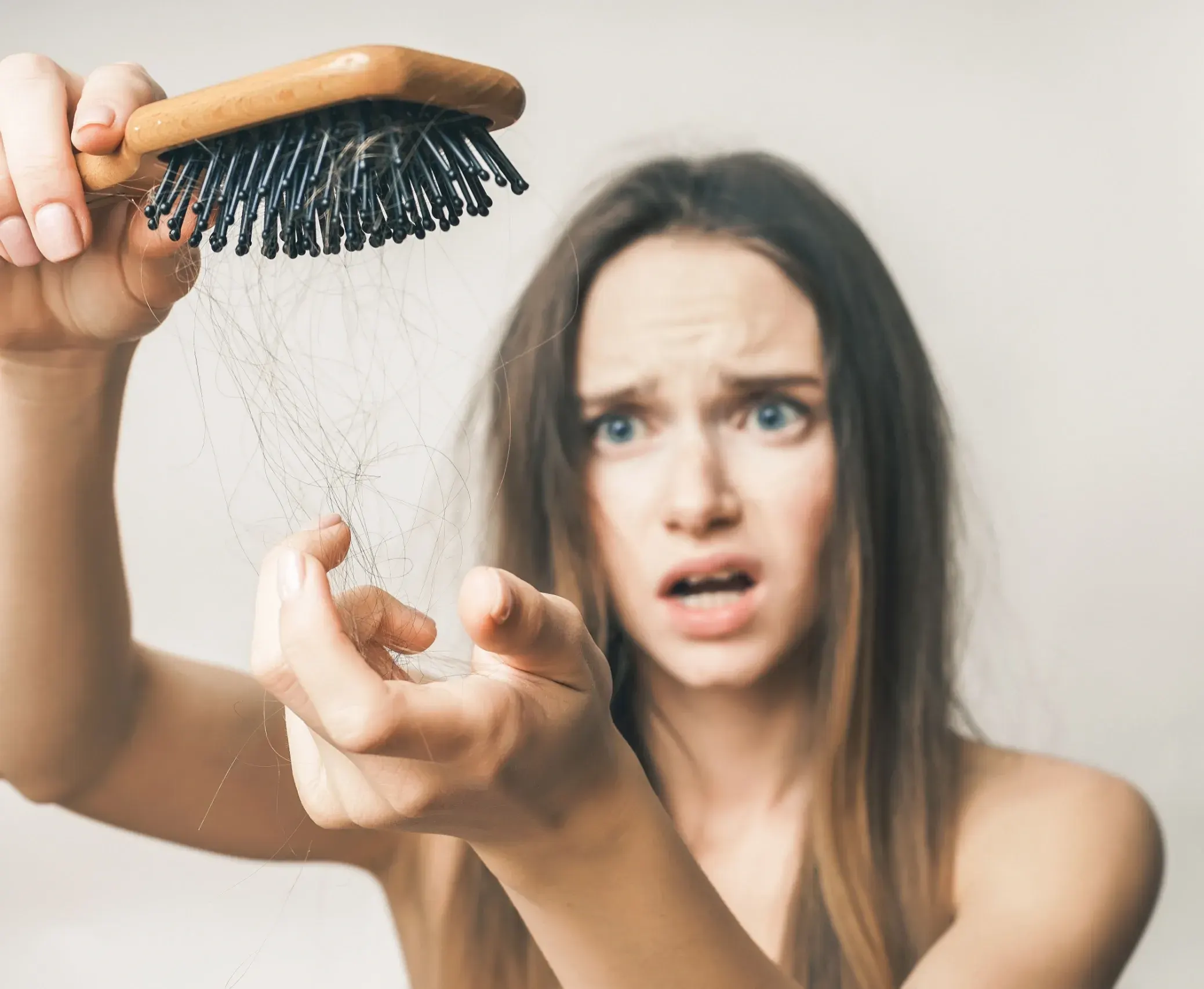 Signs You May Be Experiencing <span>Female Hair Loss</span>